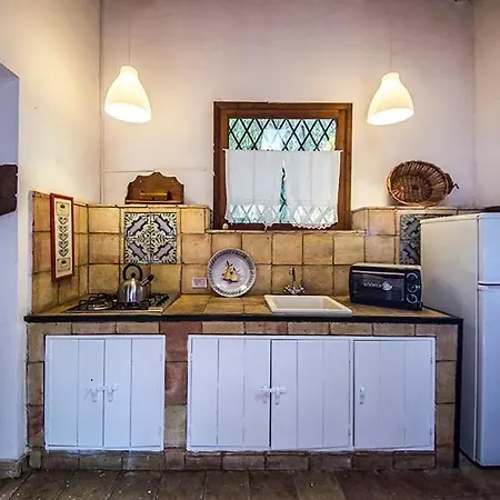 Parete Srl - Casa Ninfee * Terrasini